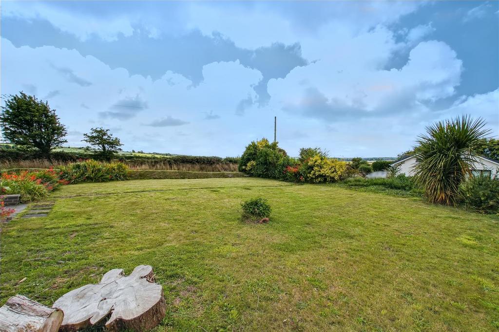 Lawn garden
