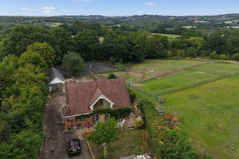 3 bedroom detached house for sale, Whatlington Road, Battle, TN33