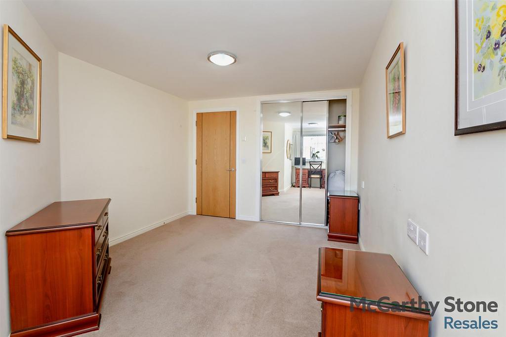 8659713-interior10-800.jpg