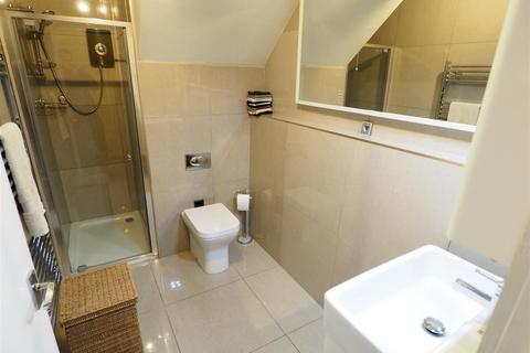 Flat 1, 9 Albion Place, Bath, BA1 3AD