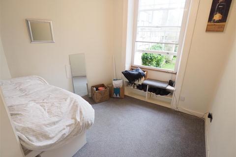 Flat 1, 9 Albion Place, Bath, BA1 3AD