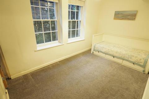Flat 1, 9 Albion Place, Bath, BA1 3AD