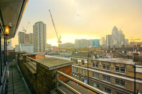 Thrawl Street, Spitalfields, E1