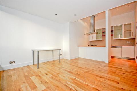 undefined, Thrawl Street, Spitalfields, E1