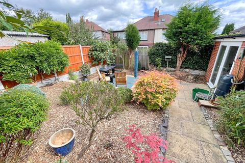 3 bedroom semi-detached house for sale, St. Christophers Drive, Stockport