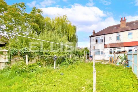 3 bedroom end of terrace house for sale, Swinderby Road, Wembley, HA0
