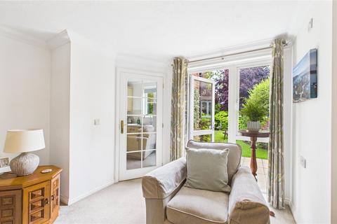 undefined, Guildford Road, Surrey GU18