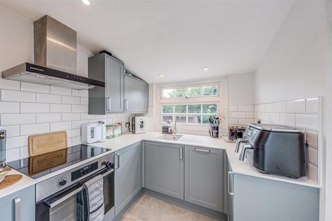 85 Green Walk, Dartford, DA1 4JP