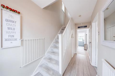 85 Green Walk, Dartford, DA1 4JP