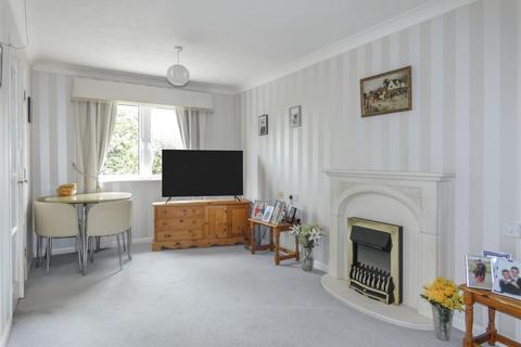 1 bedroom apartment for sale, Shrubbs Drive, Middleton-on-Sea PO22