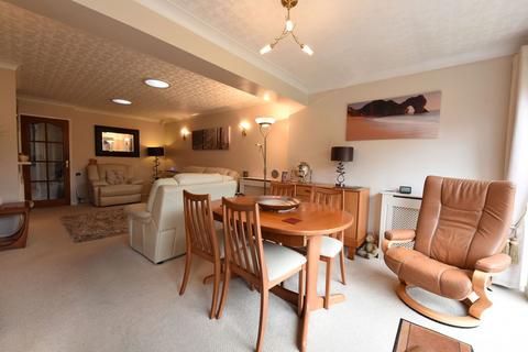 undefined, Linhope Drive, Kingswinford DY6