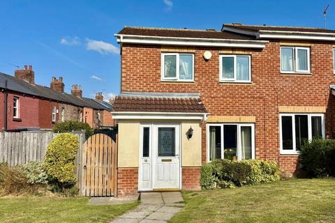 3 bedroom semi-detached house for sale, Tuscany Gardens, Barnsley