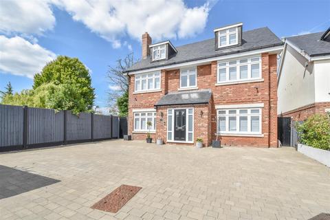 5 bedroom detached house for sale, Abbotts Way, Off Oak Hill Road, Stapleford Abbotts, Romford