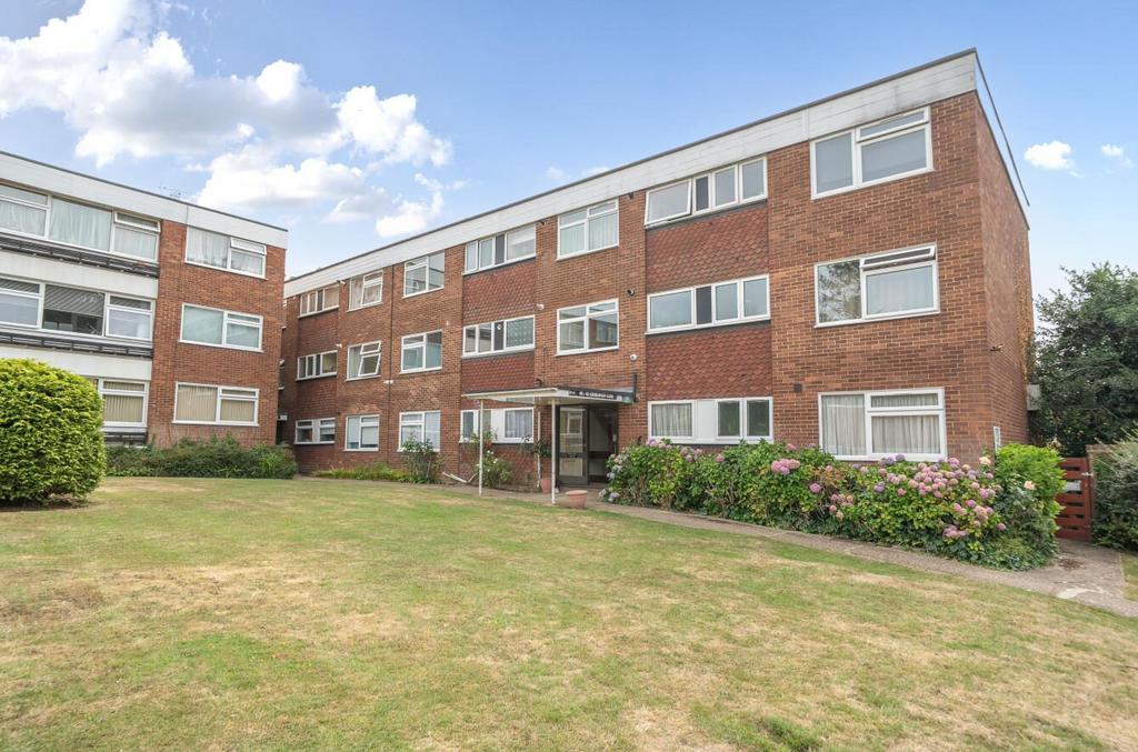 Davidson Frost-Wellings, DFW, Charlwood Close, Sta