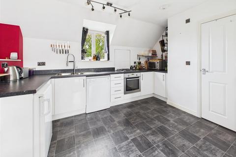 undefined, Longhorn Avenue, Gloucester