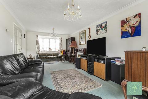 4 bedroom detached house for sale, Leigh Hunt Drive, Southgate, London, N14