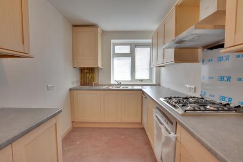 3 bedroom flat for sale, Brunswick Court, Anerley Road, Penge, SE19