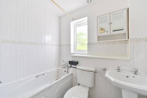 11 John Austin Close, Kingston Upon Thames, KT2 6SU