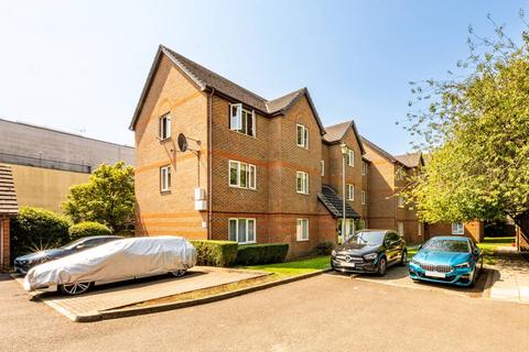 11 John Austin Close, Kingston Upon Thames, KT2 6SU