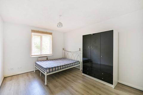 11 John Austin Close, Kingston Upon Thames, KT2 6SU