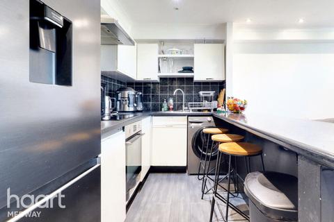 1 bedroom apartment for sale, Valley View Road, Rochester