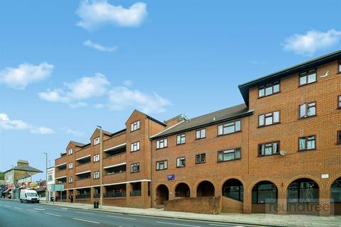Ferrydale Lodge, Church Road