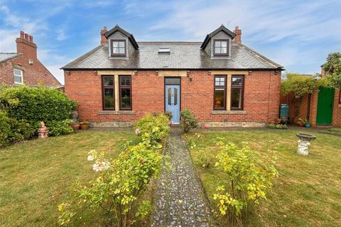 3 bedroom detached house for sale, Spoors Cottages, Whickham, NE16