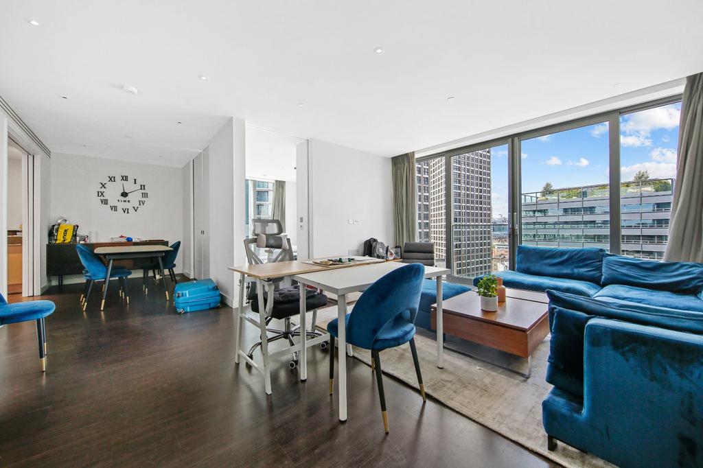 Apartment in London - View 3