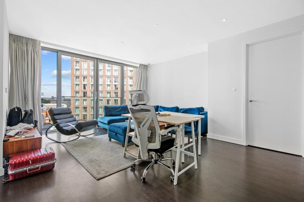 Apartment in London - View 5