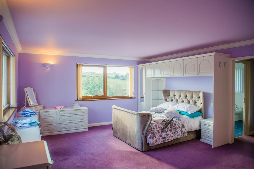 Master bedroom 1