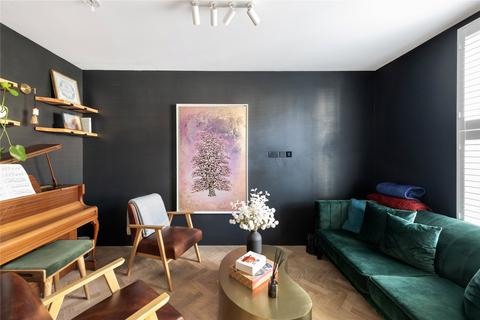 211 Cavendish Road, London, SW12 0BP