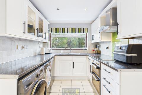 undefined, Tomlyns Close, Hutton, Brentwood, Essex, CM13
