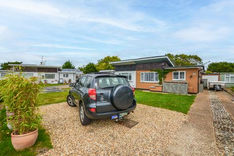 2 bedroom bungalow for sale, Sunset Close, Pevensey, East Sussex, BN24