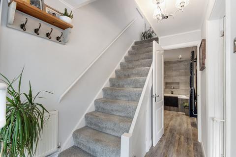 64 Biddenden Way, Istead Rise, Gravesend, DA13 9DF