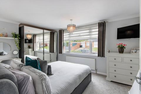 64 Biddenden Way, Istead Rise, Gravesend, DA13 9DF