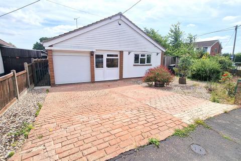 4 bedroom detached bungalow for sale, Belvedere Road, Danbury