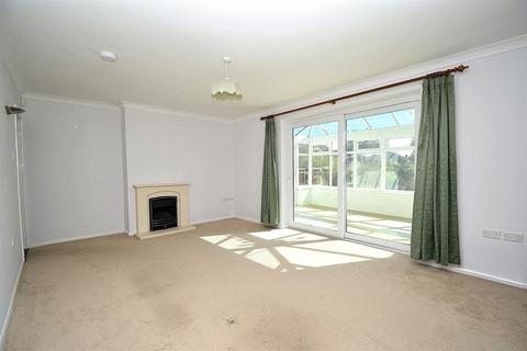 4 bedroom detached bungalow for sale, Belvedere Road, Danbury