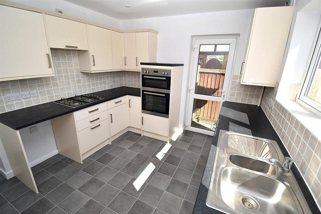 Kitchen reverse.jpg