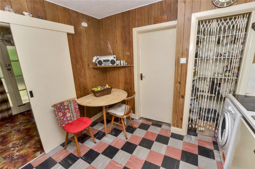 Kitchen/Breakfast Rm
