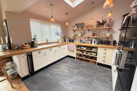undefined, Barrowby Vale, Barrowby