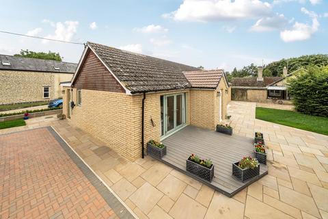 undefined, Juniper Hill,  Northamptonshire,  NN13
