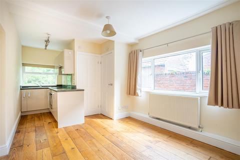 1 bedroom flat to rent, Moorland Road, York