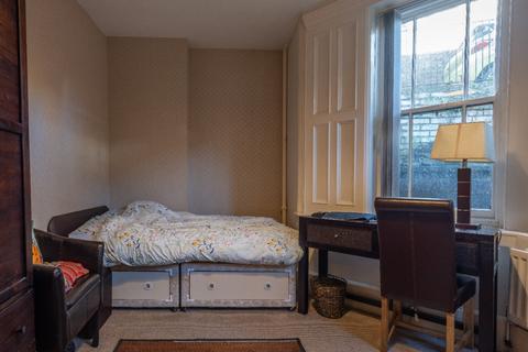 Studio to rent, 26 Clayton Road, Tyne and Wear NE2