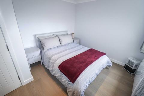 2 bedroom flat for sale, Southwood Road, Hayling Island