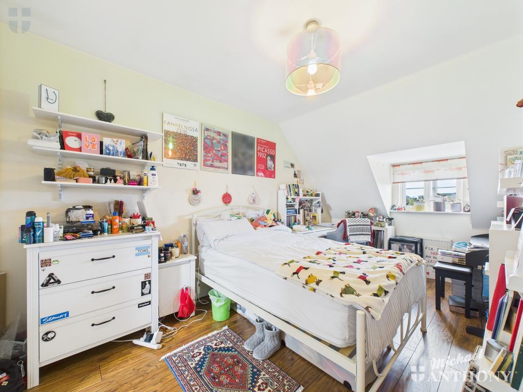 Cam03218 g0 pr0735 still015