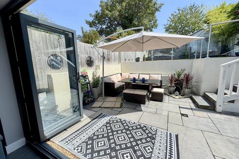 3 bedroom detached house for sale, Davis Road, Parkstone , Poole, BH12