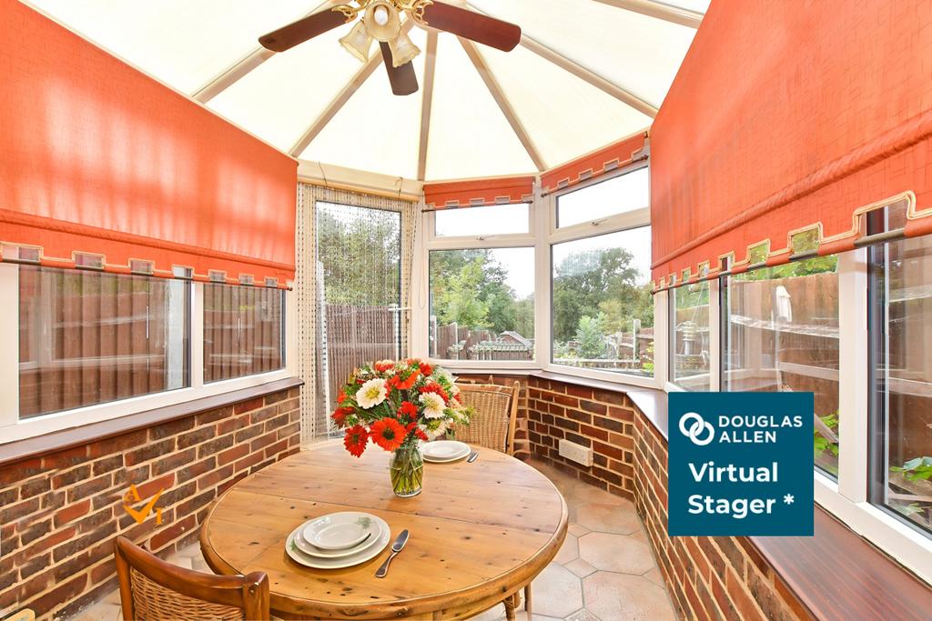 Conservatory (Farmhouse Style)