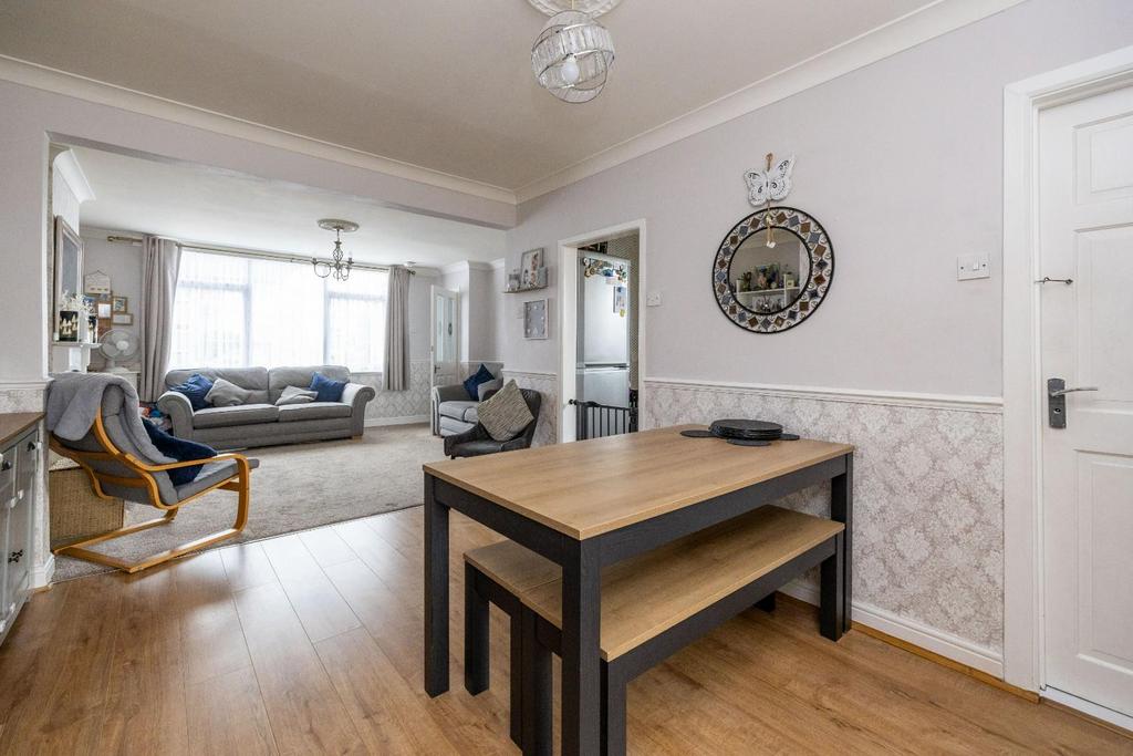 Living  / Dining Room