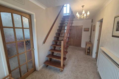 undefined, Tyddyn Ddeici, Llanfairpwll, Anglesey, LL61