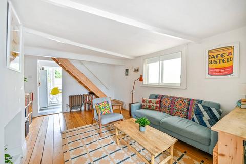 53 Richmond Road, Twickenham, TW1 3AW